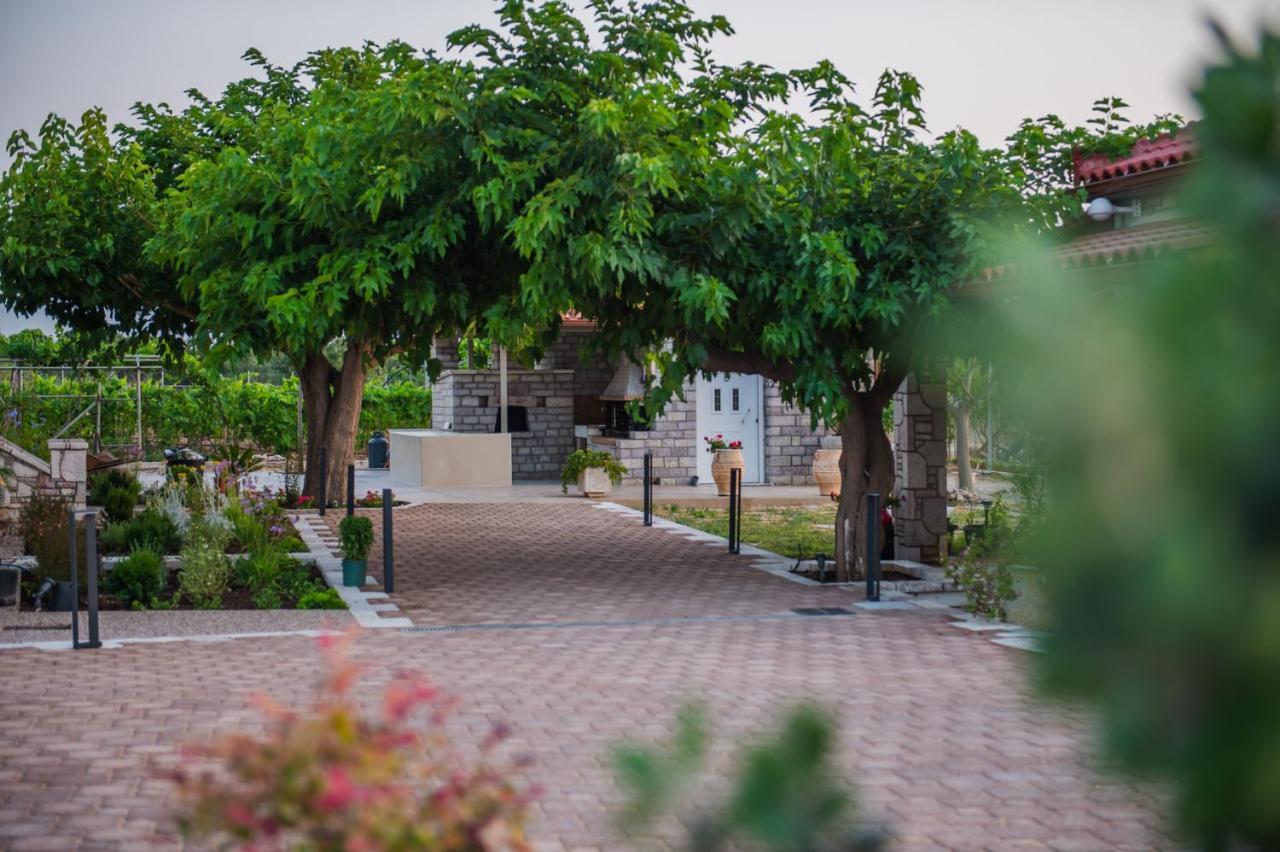 Terra Helios Suites & Studios Κυπαρισσία Εξωτερικό φωτογραφία