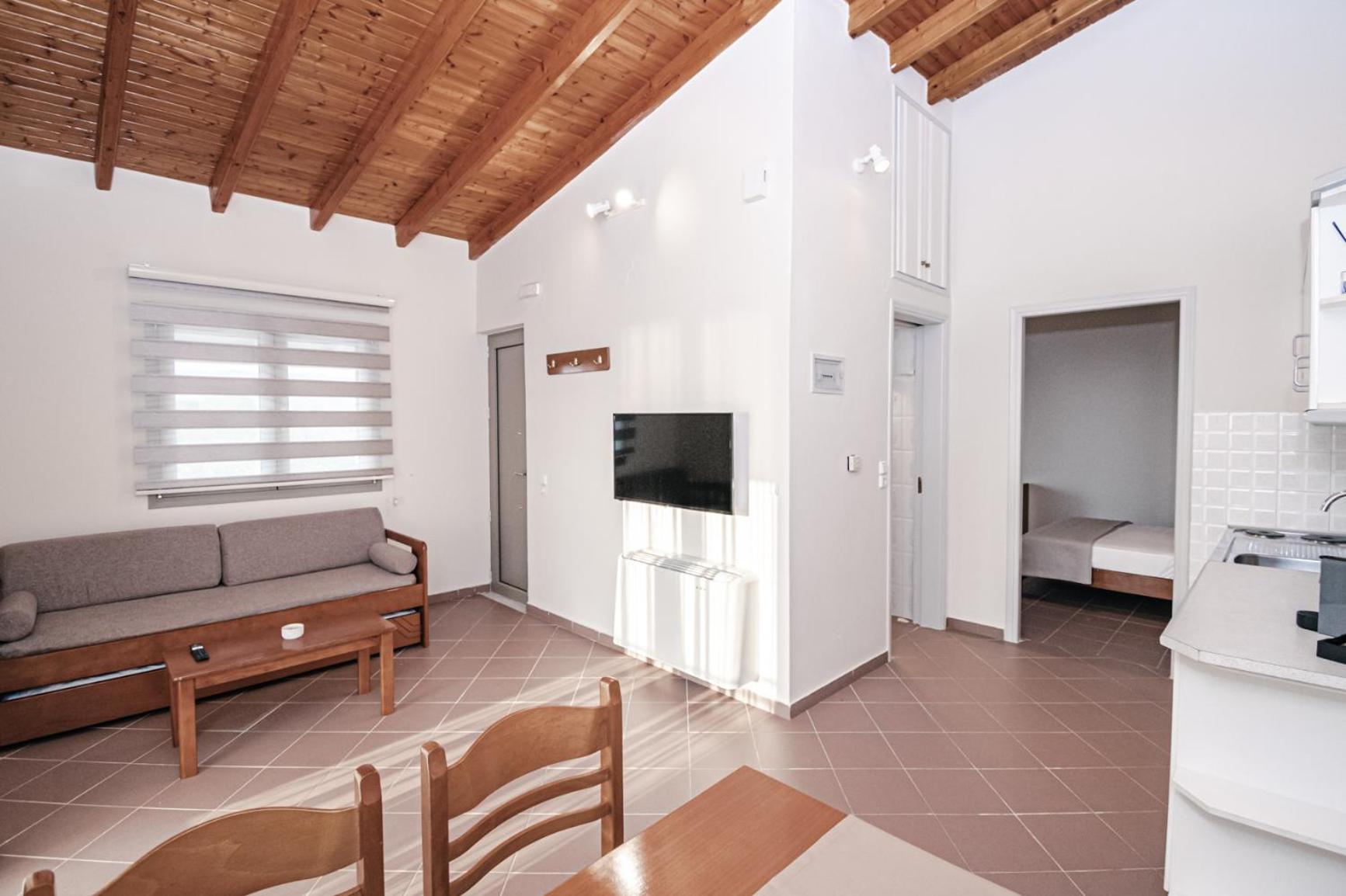 Terra Helios Suites & Studios Κυπαρισσία Δωμάτιο φωτογραφία
