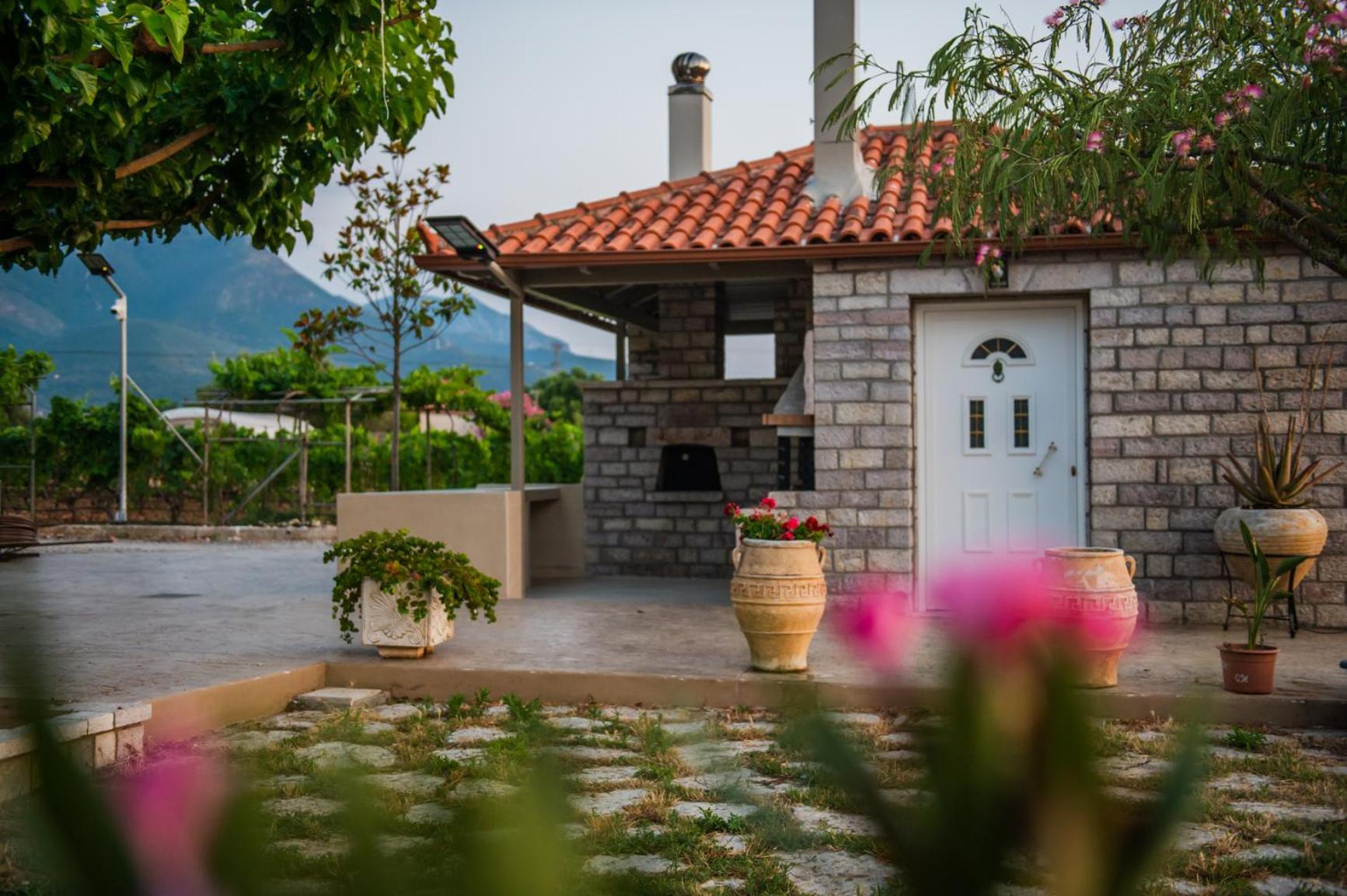 Terra Helios Suites & Studios Κυπαρισσία Εξωτερικό φωτογραφία