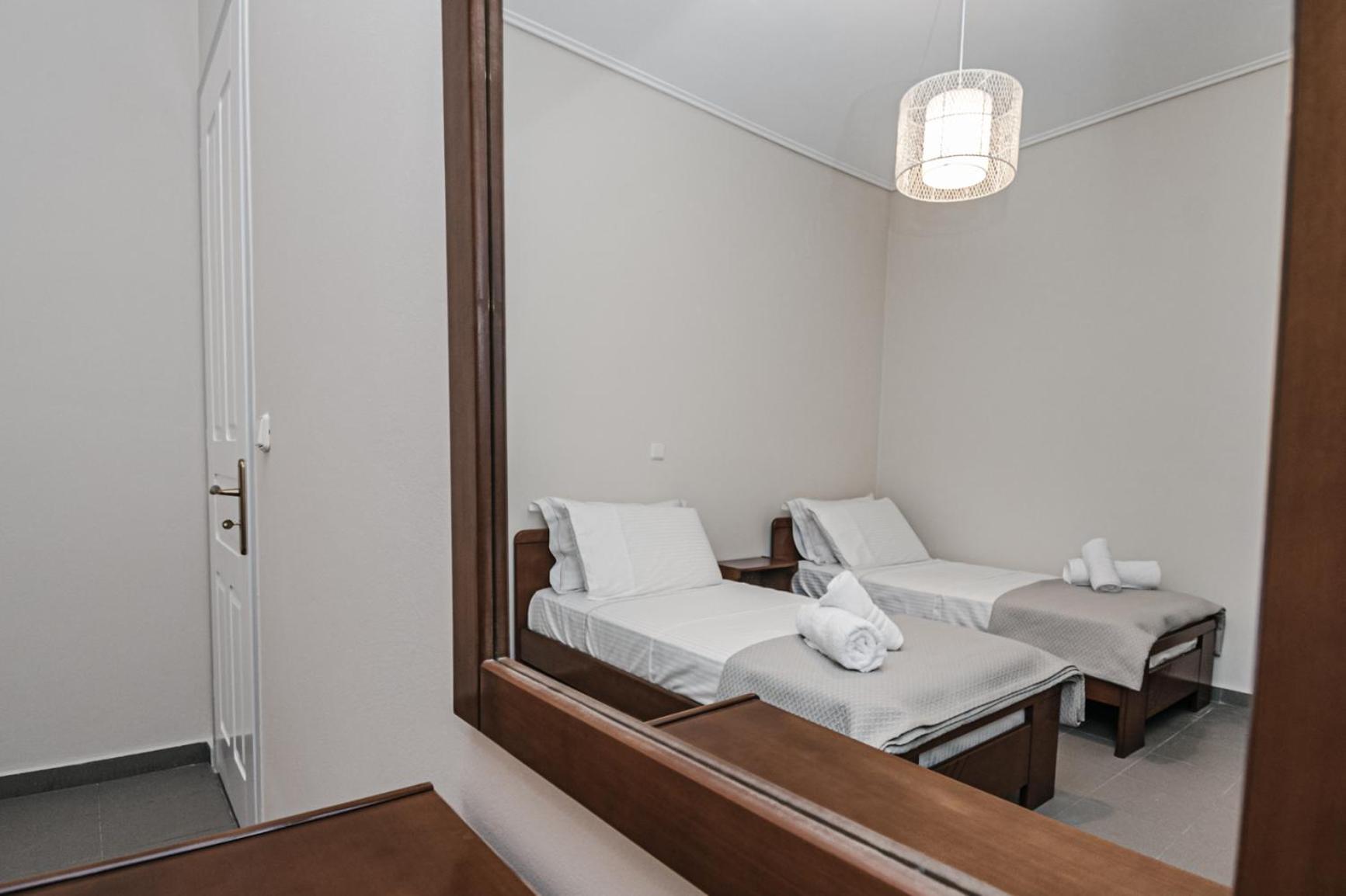 Terra Helios Suites & Studios Κυπαρισσία Δωμάτιο φωτογραφία
