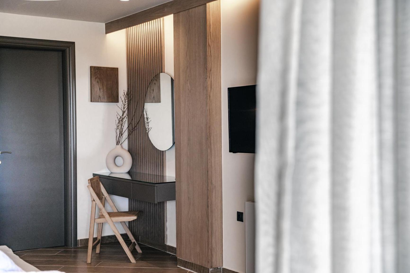 Terra Helios Suites & Studios Κυπαρισσία Δωμάτιο φωτογραφία