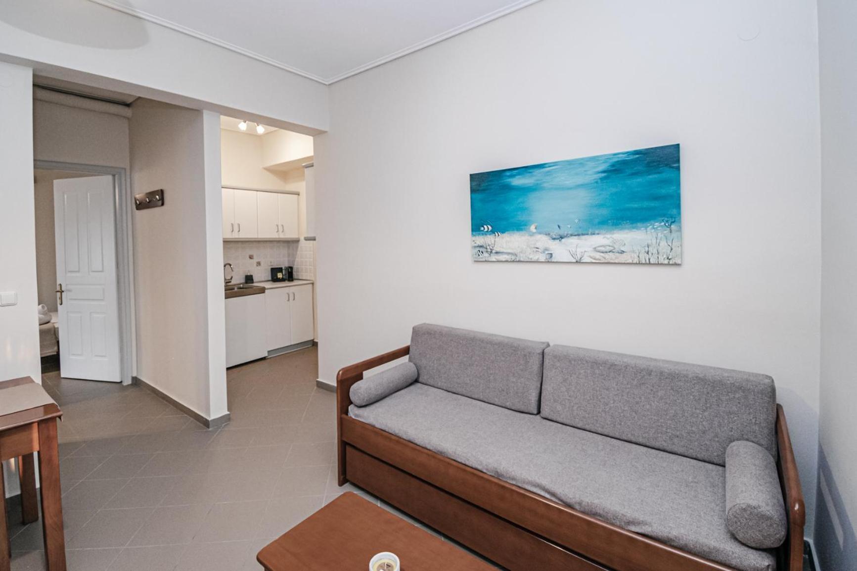 Terra Helios Suites & Studios Κυπαρισσία Δωμάτιο φωτογραφία