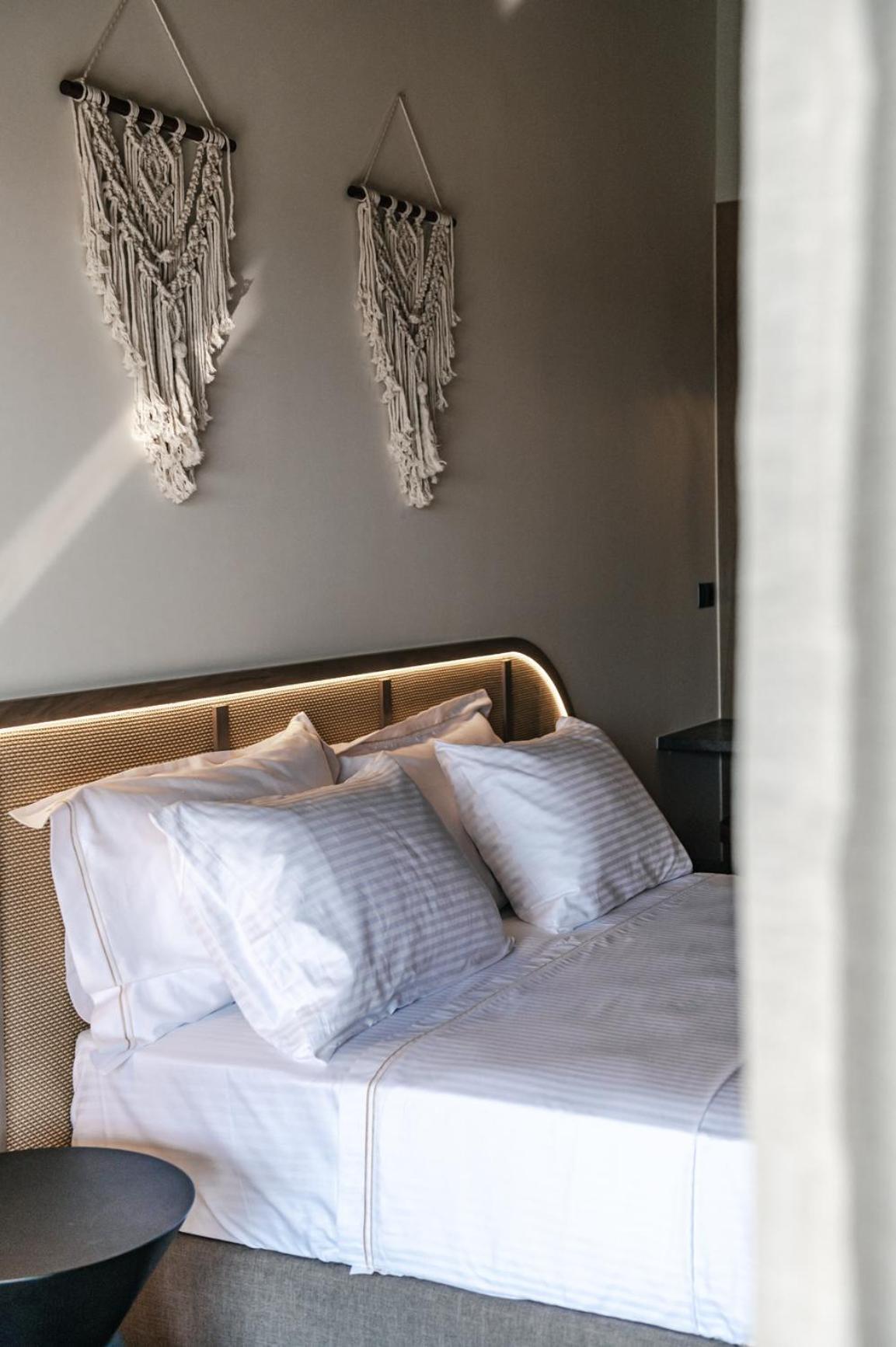 Terra Helios Suites & Studios Κυπαρισσία Δωμάτιο φωτογραφία