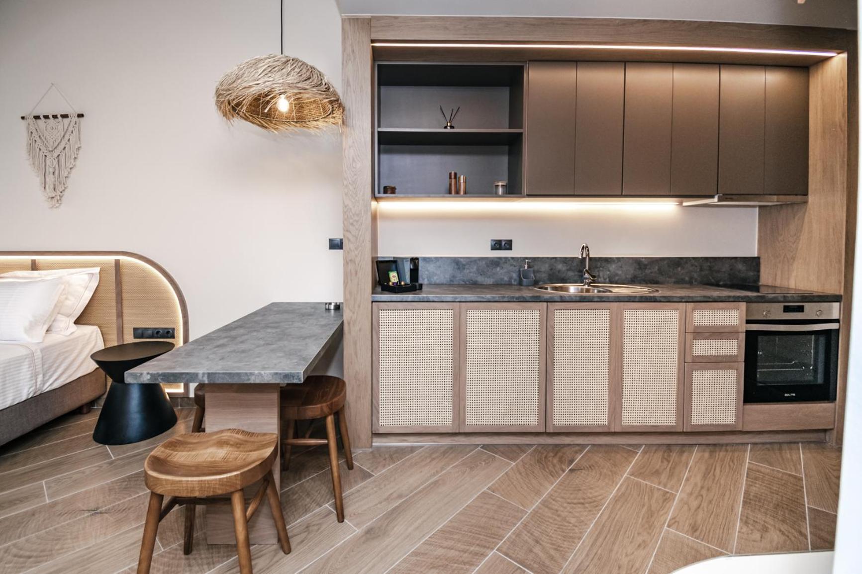 Terra Helios Suites & Studios Κυπαρισσία Δωμάτιο φωτογραφία